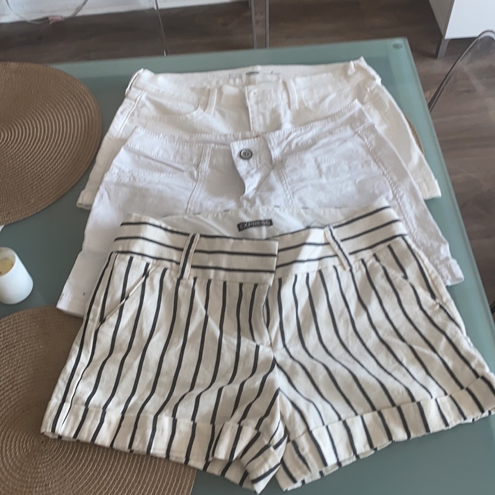 Bundle of 3 Shorts - Picture 1 of 6